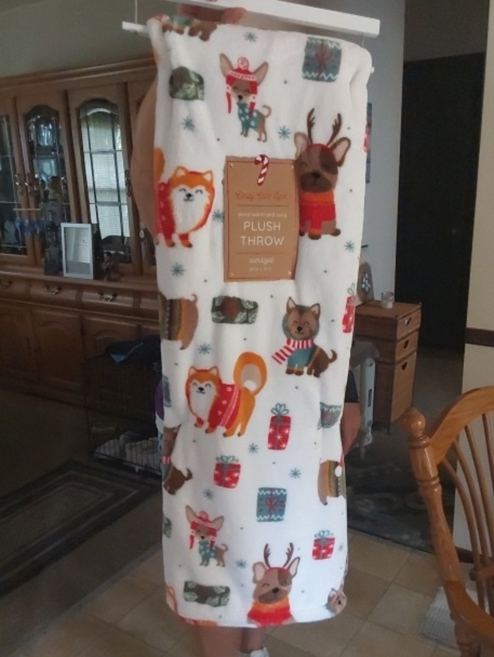 Candy Cane Lane Extra warm and cozy plush throw 60×70in.